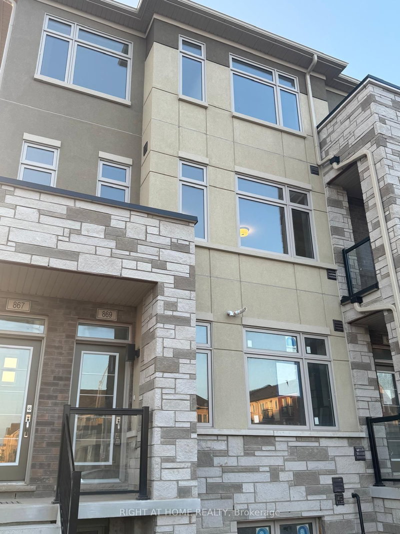 44 - 869 North Waterdown Drive