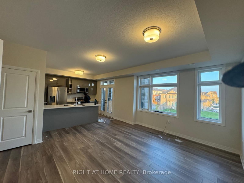 44 - 869 North Waterdown Drive