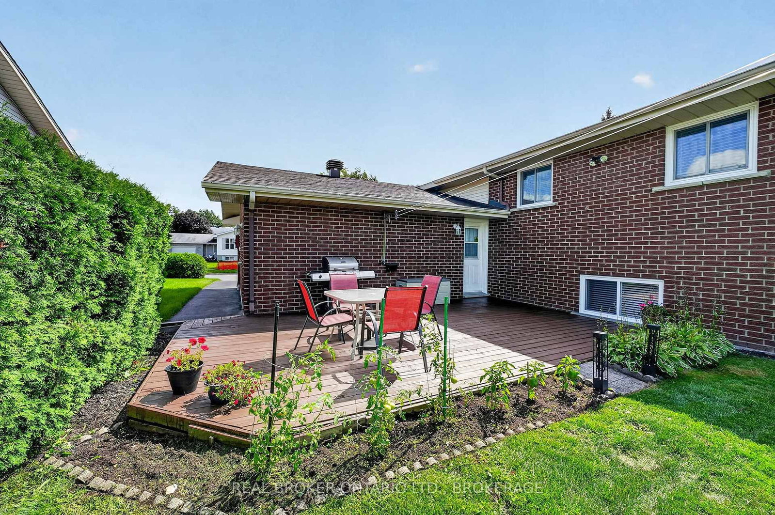 1321 Stormont Drive • Cornwall, ON photo 36