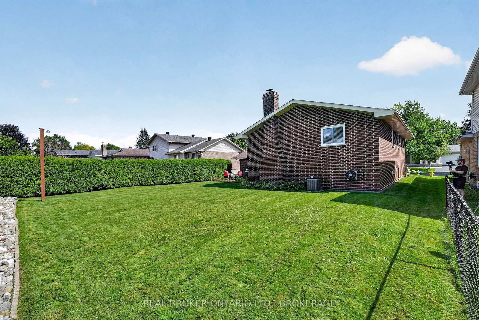 1321 Stormont Drive • Cornwall, ON photo 39