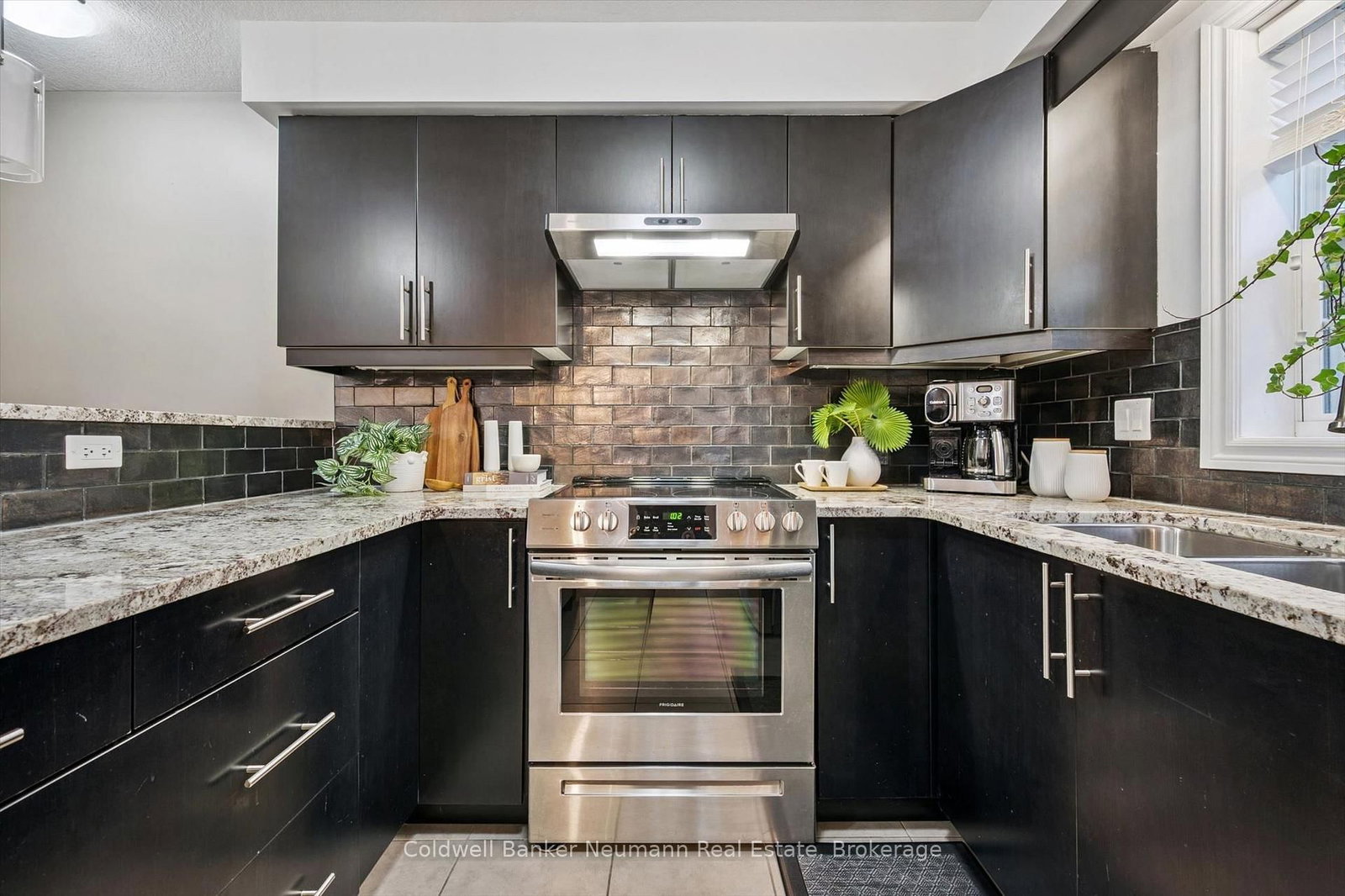 100 Frederick Drive • #9 • Guelph, ON photo 12