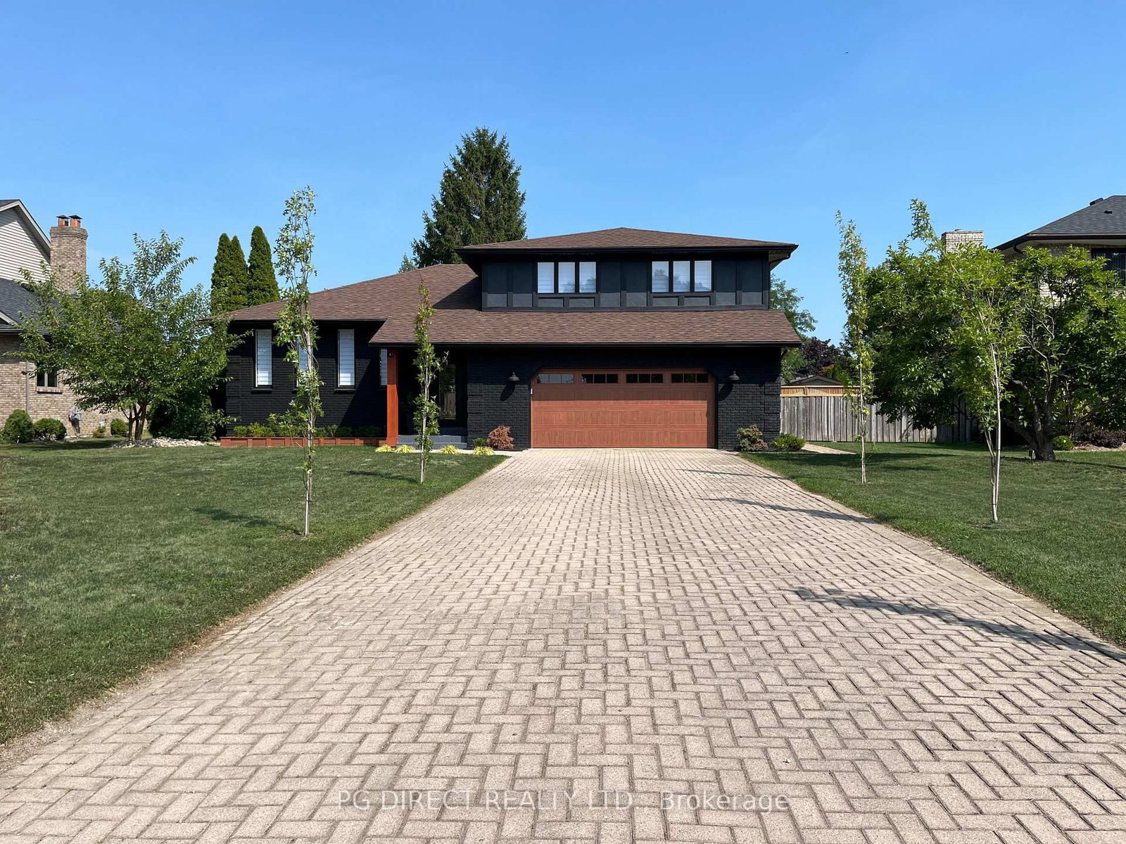 134 Angstrom Crescent E • Amherstburg, ON photo 1