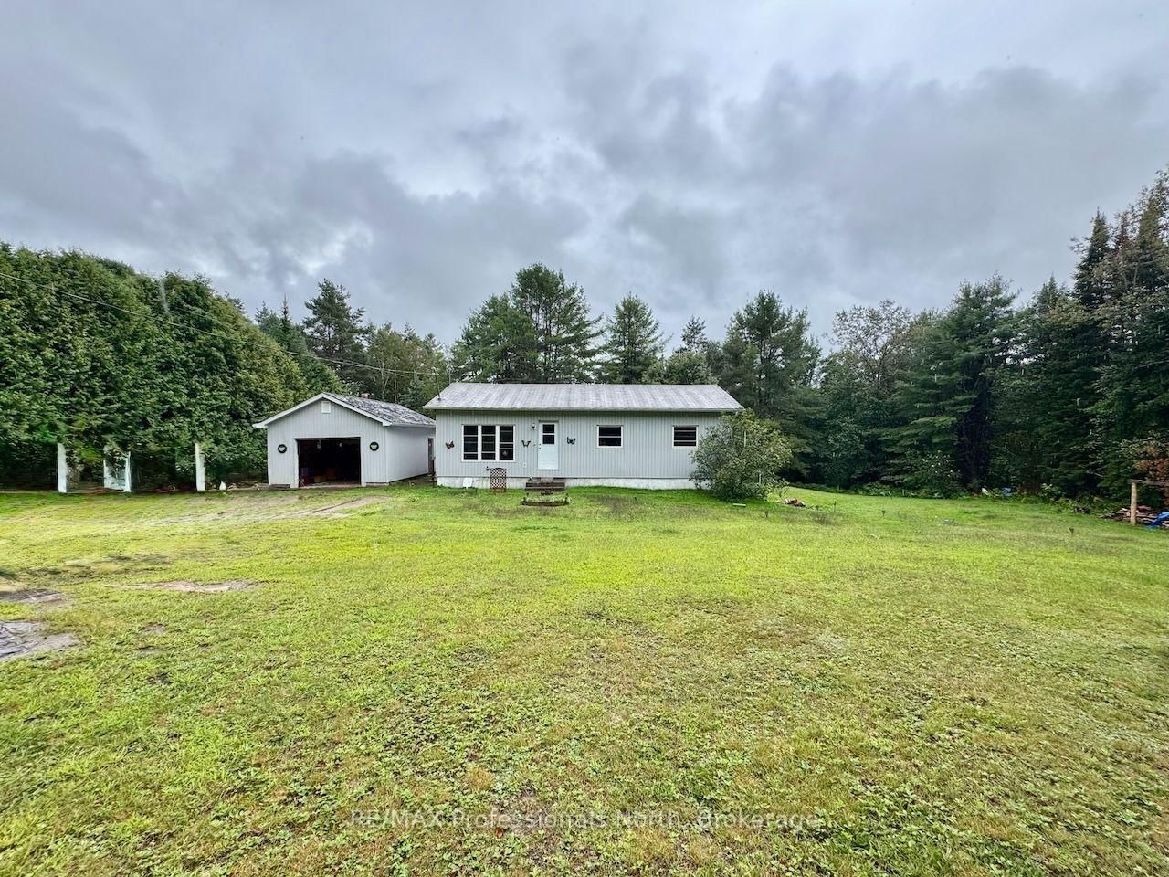 2584 Contau Lake Road • Highlands East, ON photo 2