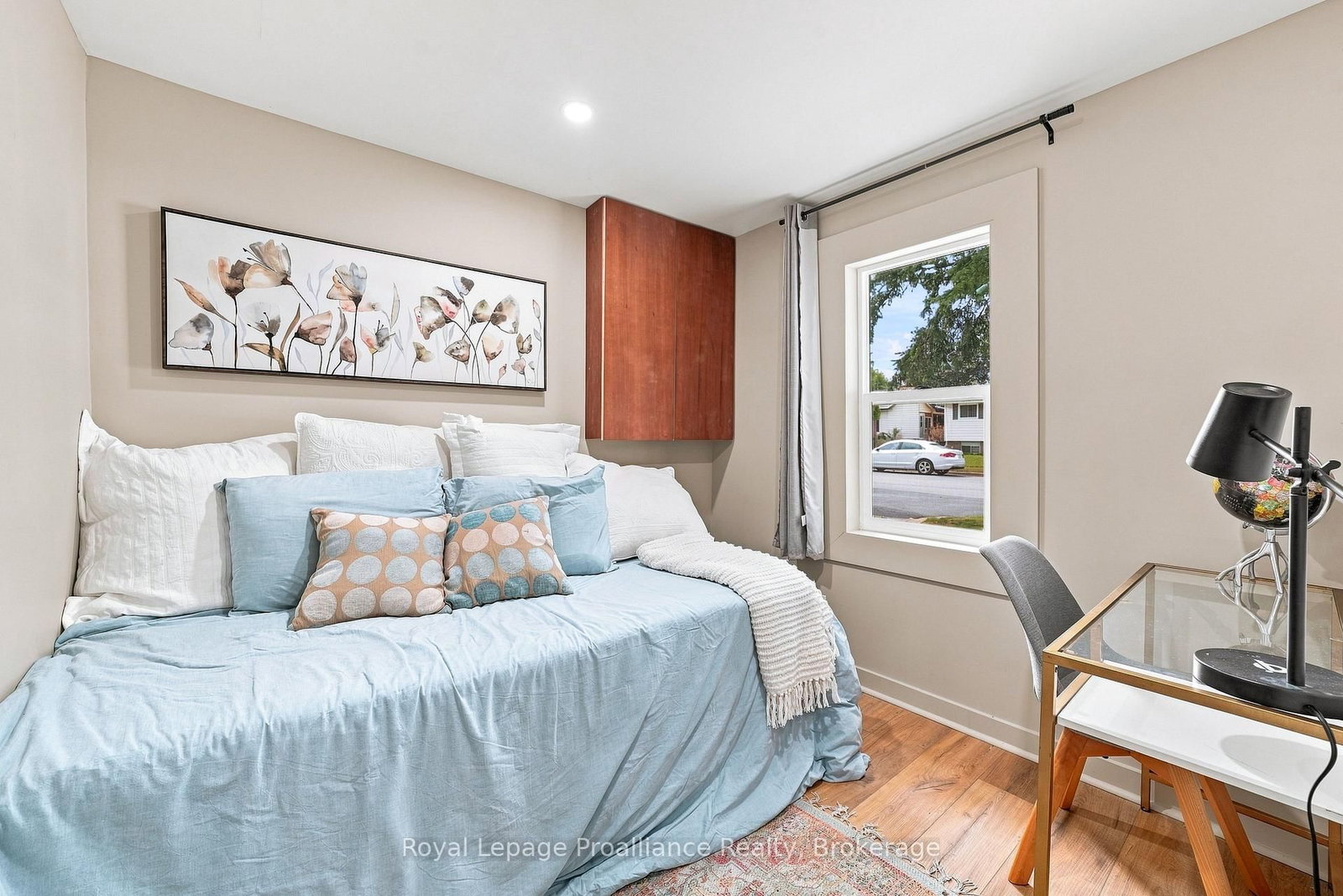161 University Avenue • Belleville, ON photo 19