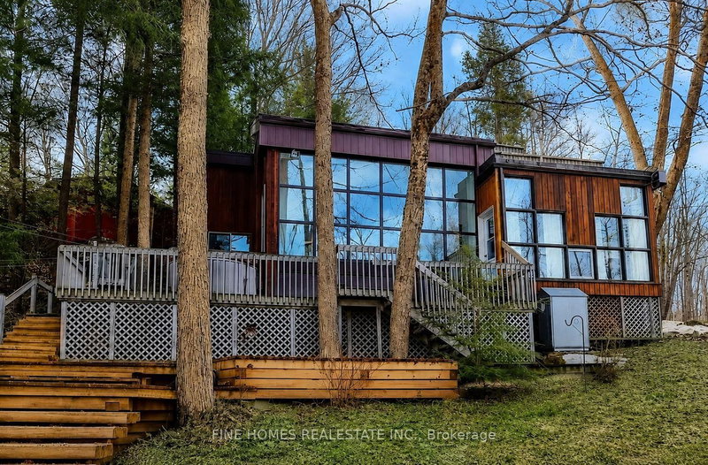 10 - 1326 Windermere Road