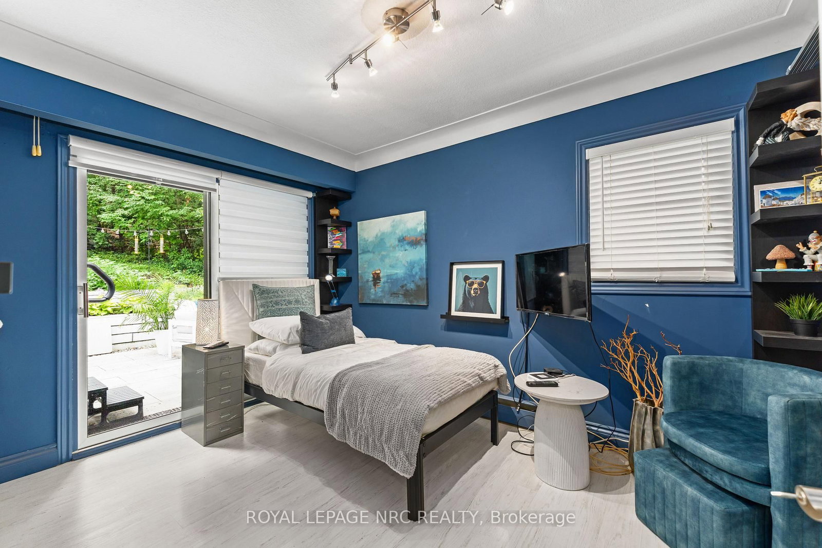 180 Woodside Drive • St. Catharines, ON photo 16