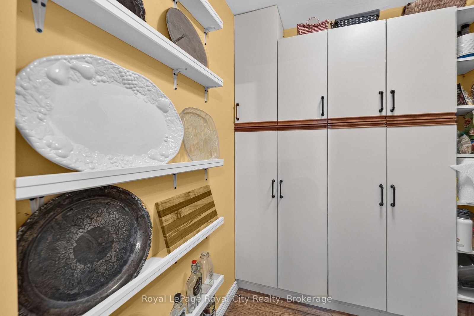 19 Woodlawn Road E • #206 • Guelph, ON photo 34