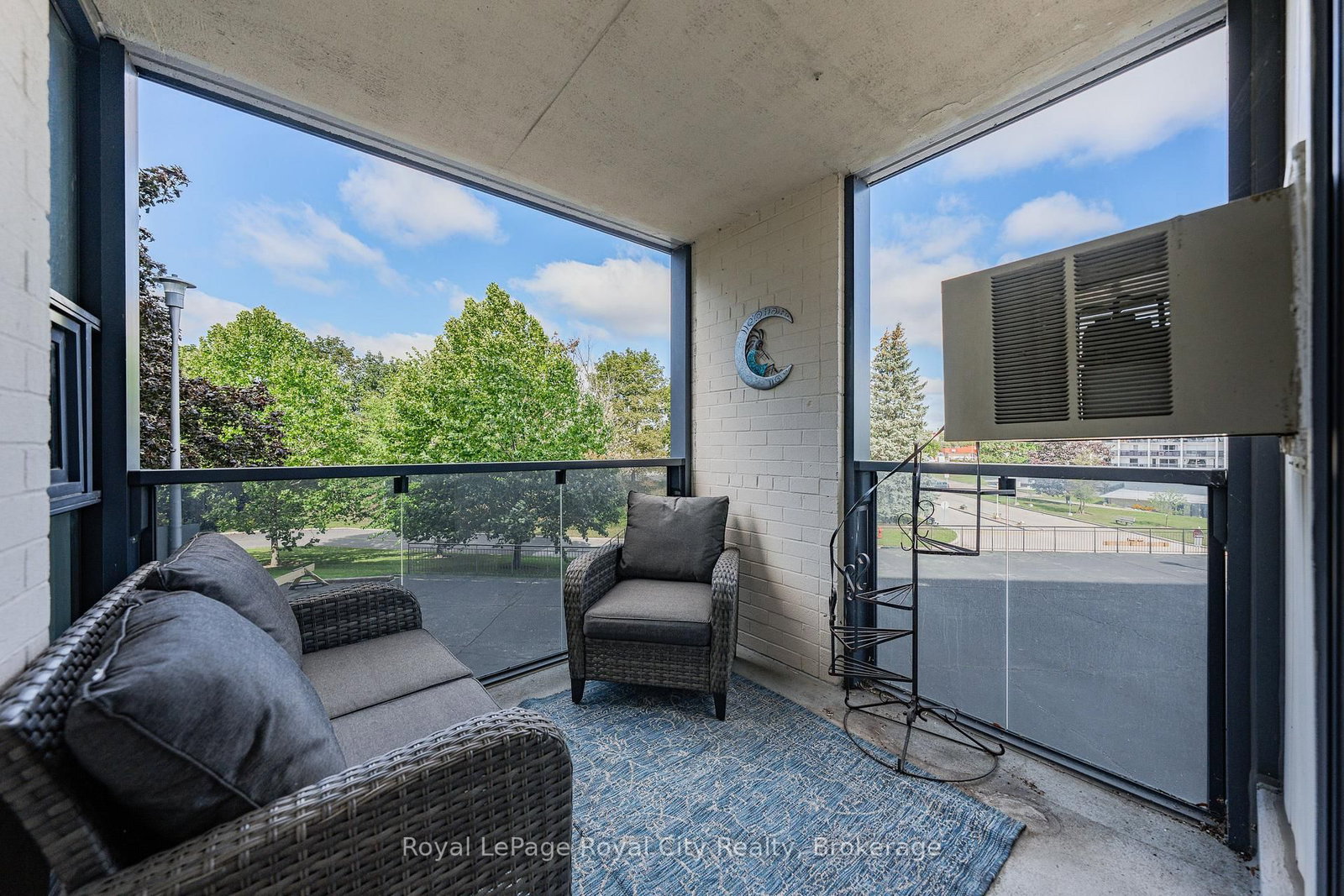 19 Woodlawn Road E • #206 • Guelph, ON photo 35