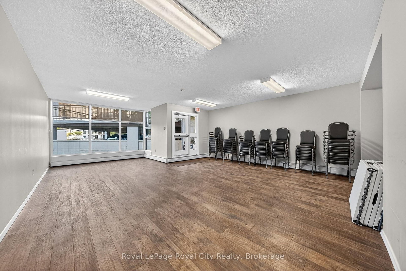 19 Woodlawn Road E • #206 • Guelph, ON photo 46