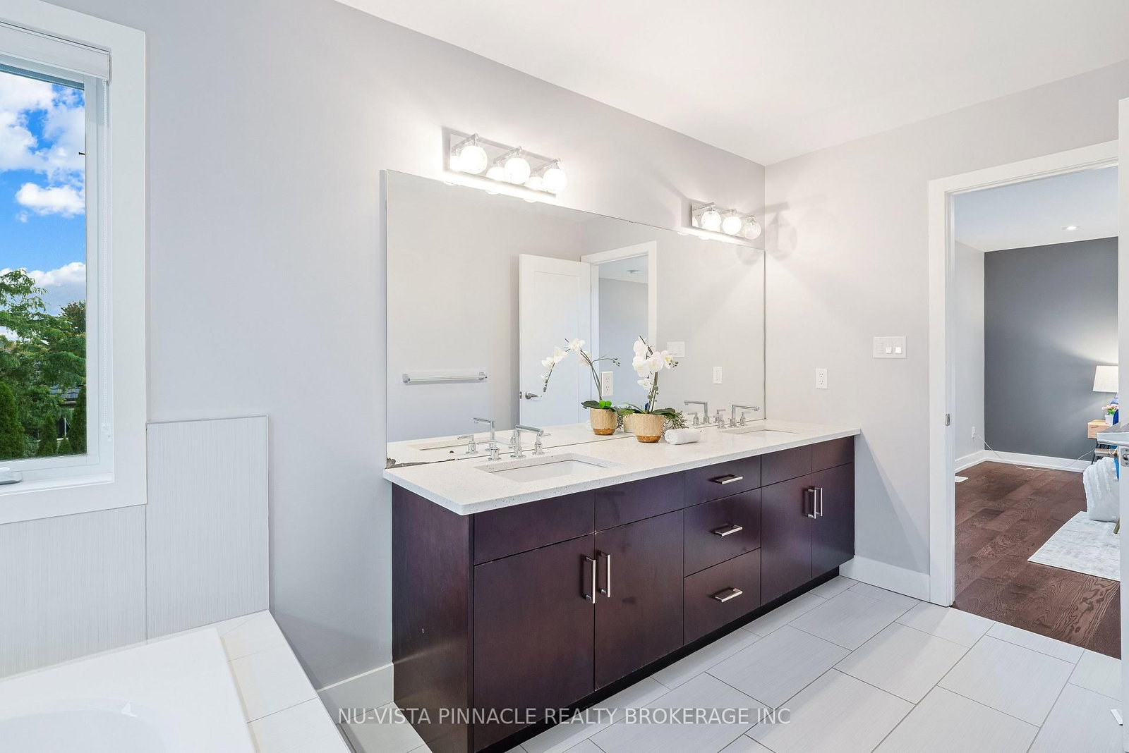 1911 Ballymote Avenue • London North, ON photo 25
