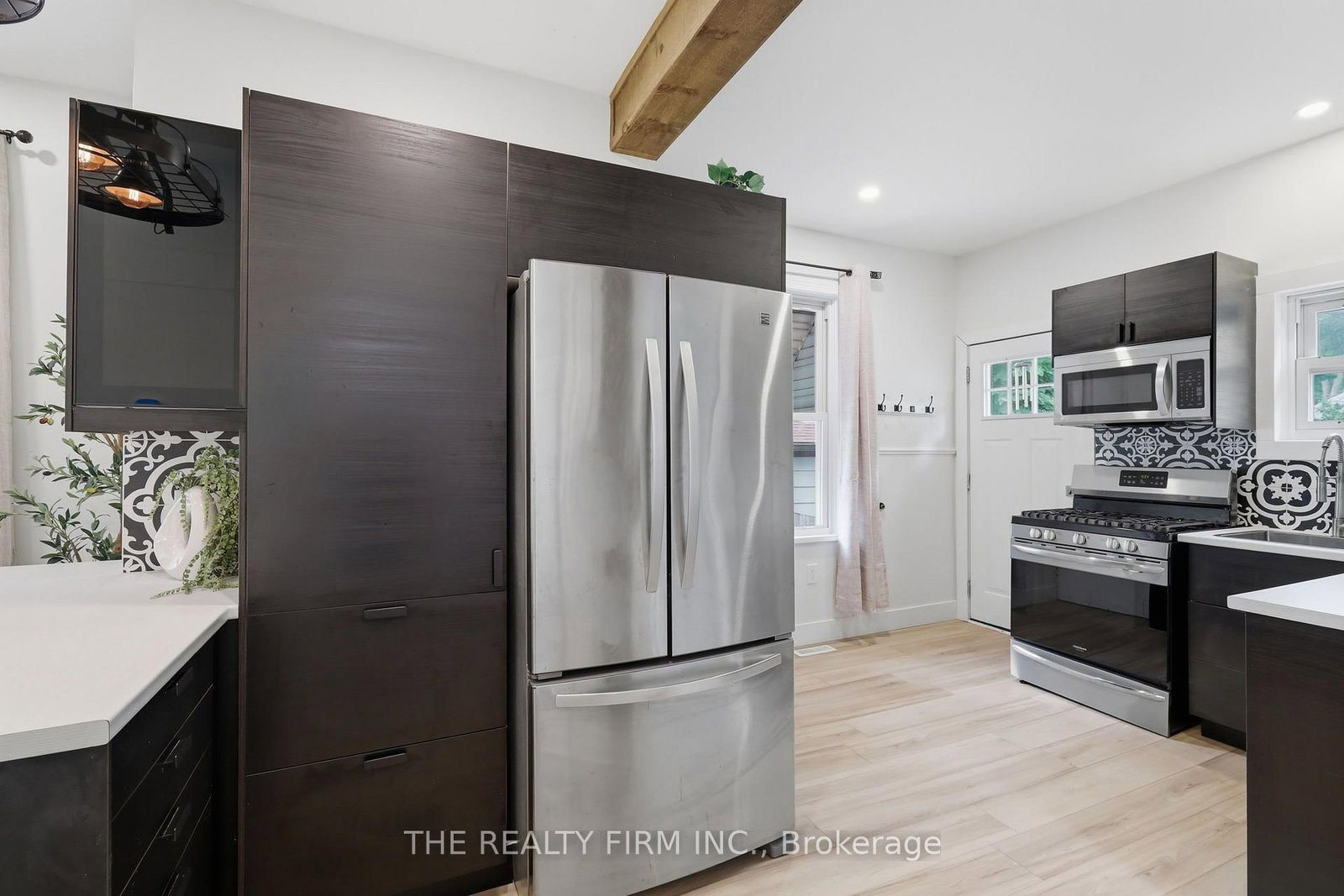 946 Lorne Avenue • London East, ON photo 16