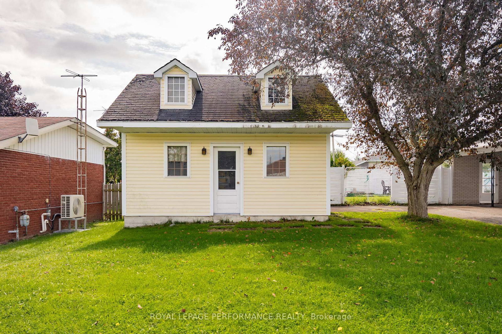 54 Victoria Street W • North Glengarry, ON photo 5