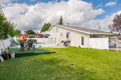54 Victoria Street W • North Glengarry, ON photo 8