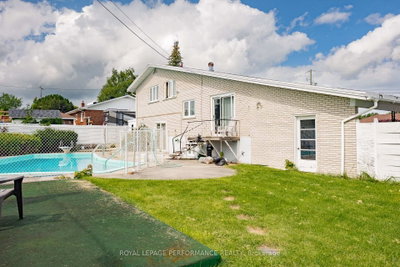 54 Victoria Street W • North Glengarry, ON photo 9