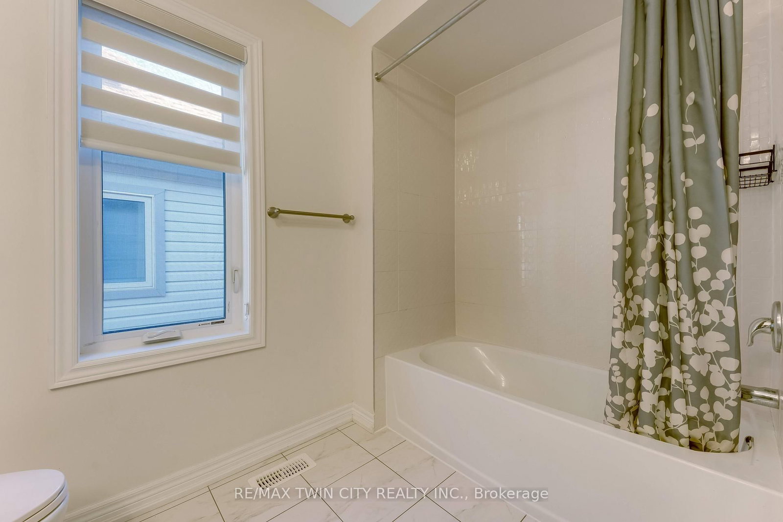 106 HALDIMAND Street • Kitchener, ON photo 17