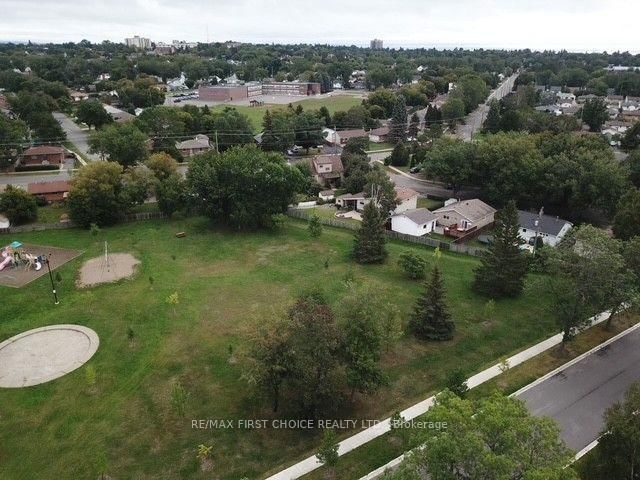 153 Windsor Street • Thunder Bay, ON photo 13