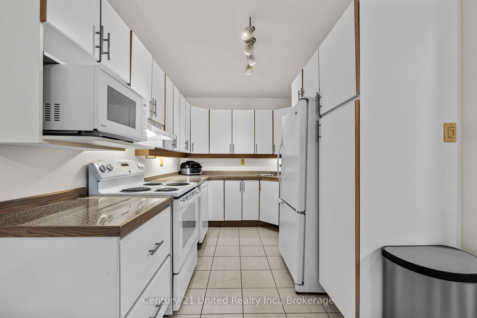 680 Whitaker Street • #7 • Peterborough, ON photo 18