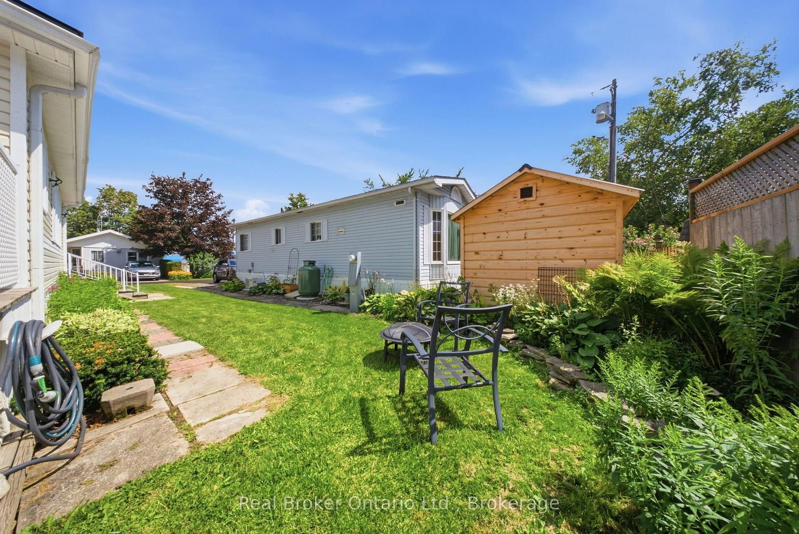 428 Pine Pass • Centre Wellington, ON photo 39