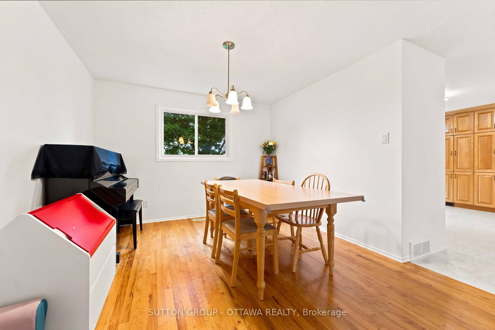 66 FIELDGATE Drive • Ottawa, ON photo 13