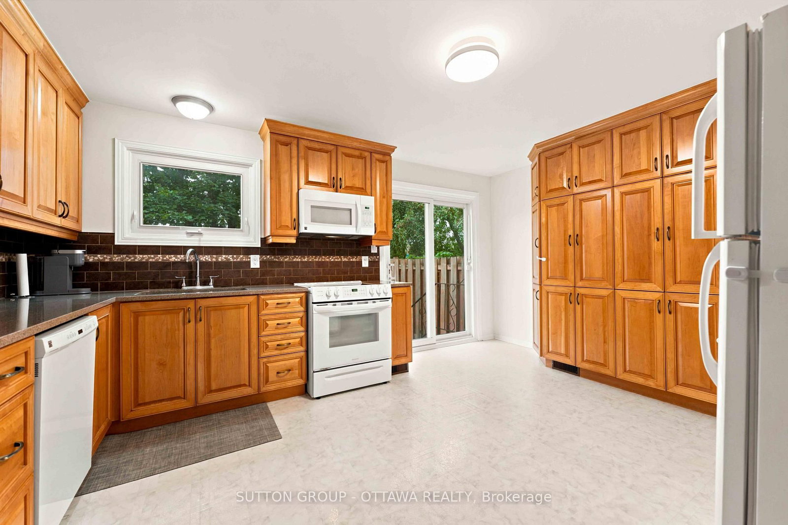 66 FIELDGATE Drive • Ottawa, ON photo 15
