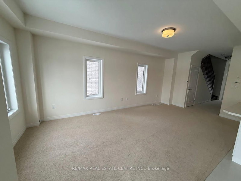 76 - 660 Colborne Street W