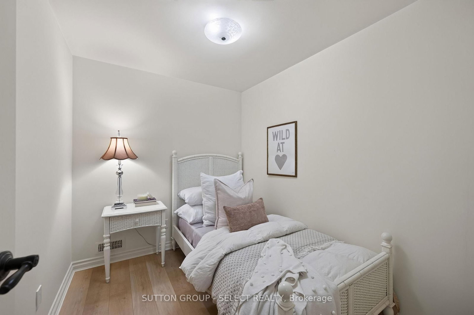 847 Clearview Avenue • London North, ON photo 25