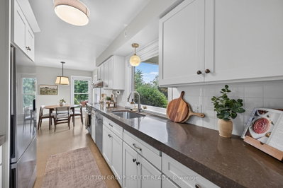847 Clearview Avenue • London North, ON photo 9