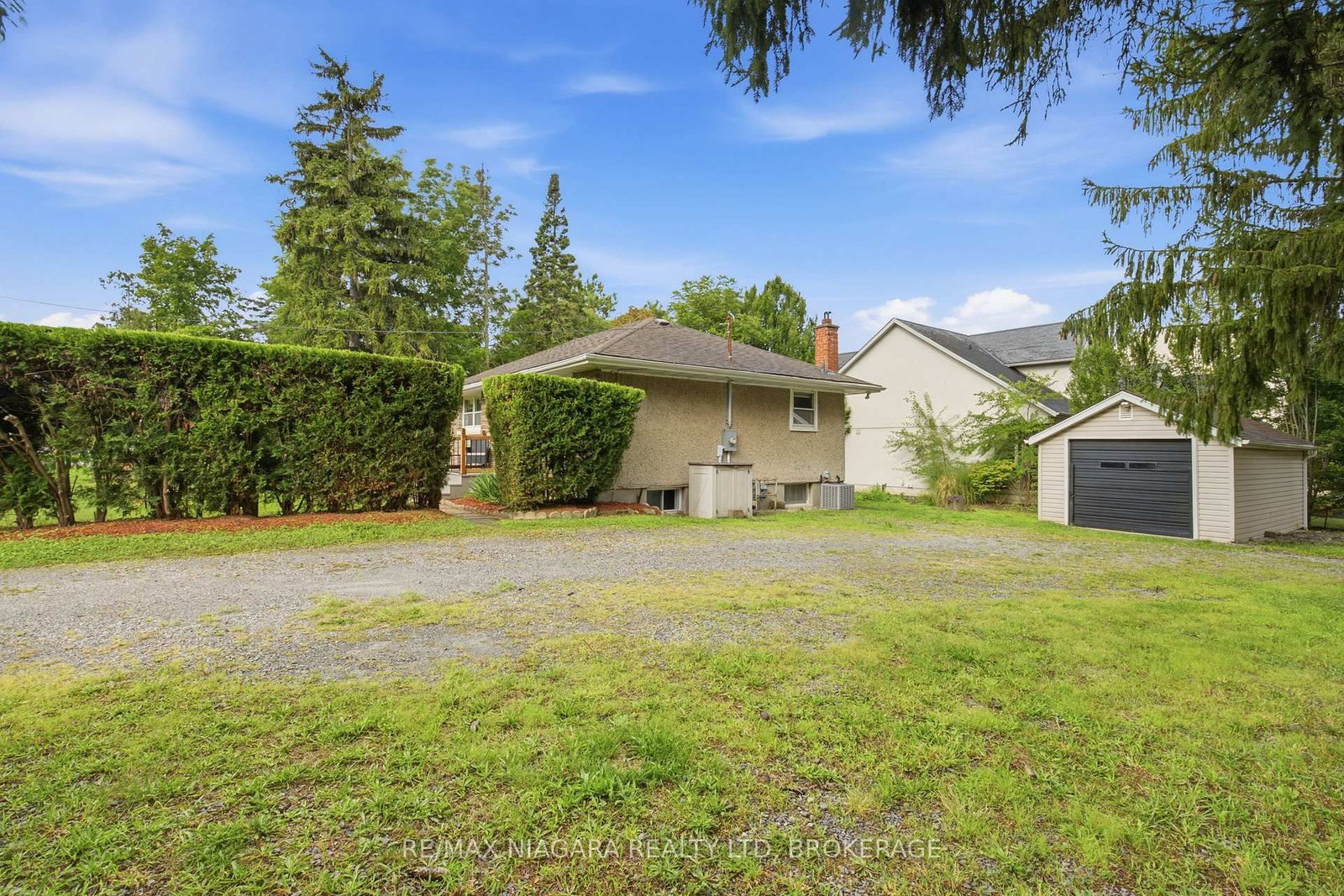 557 Mississagua Street • Niagara-on-the-Lake, ON photo 40