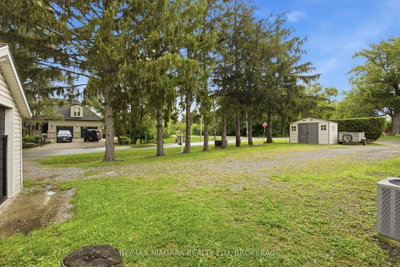 557 Mississagua Street • Niagara-on-the-Lake, ON photo 9