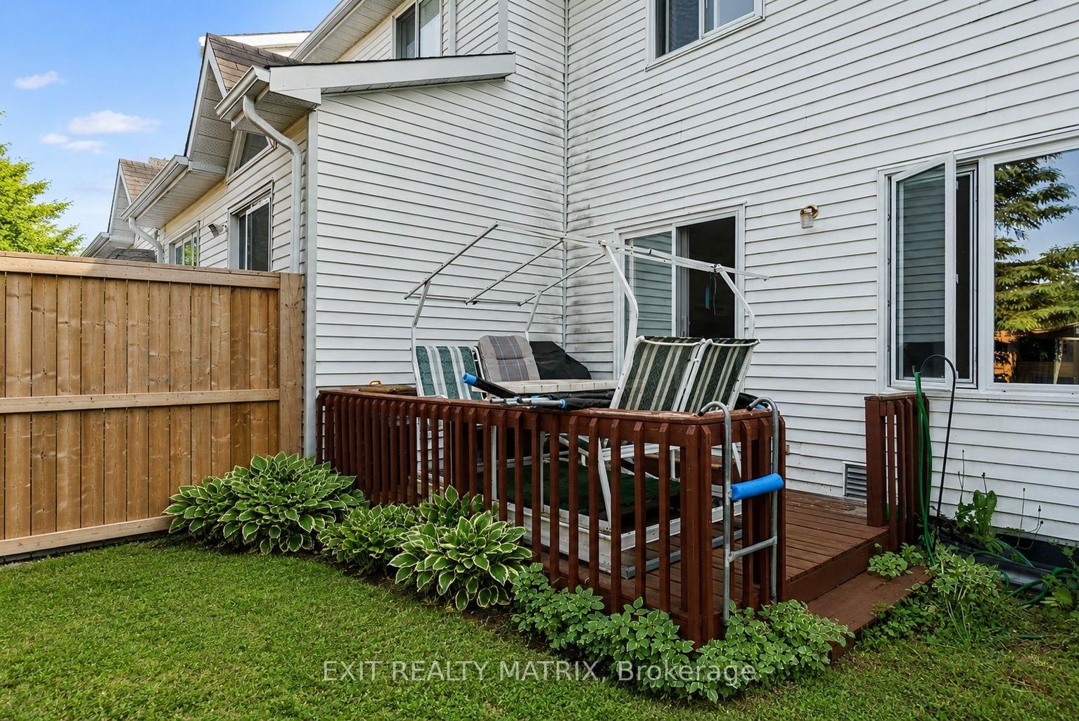 2209 Saturn Crescent • Ottawa, ON photo 18