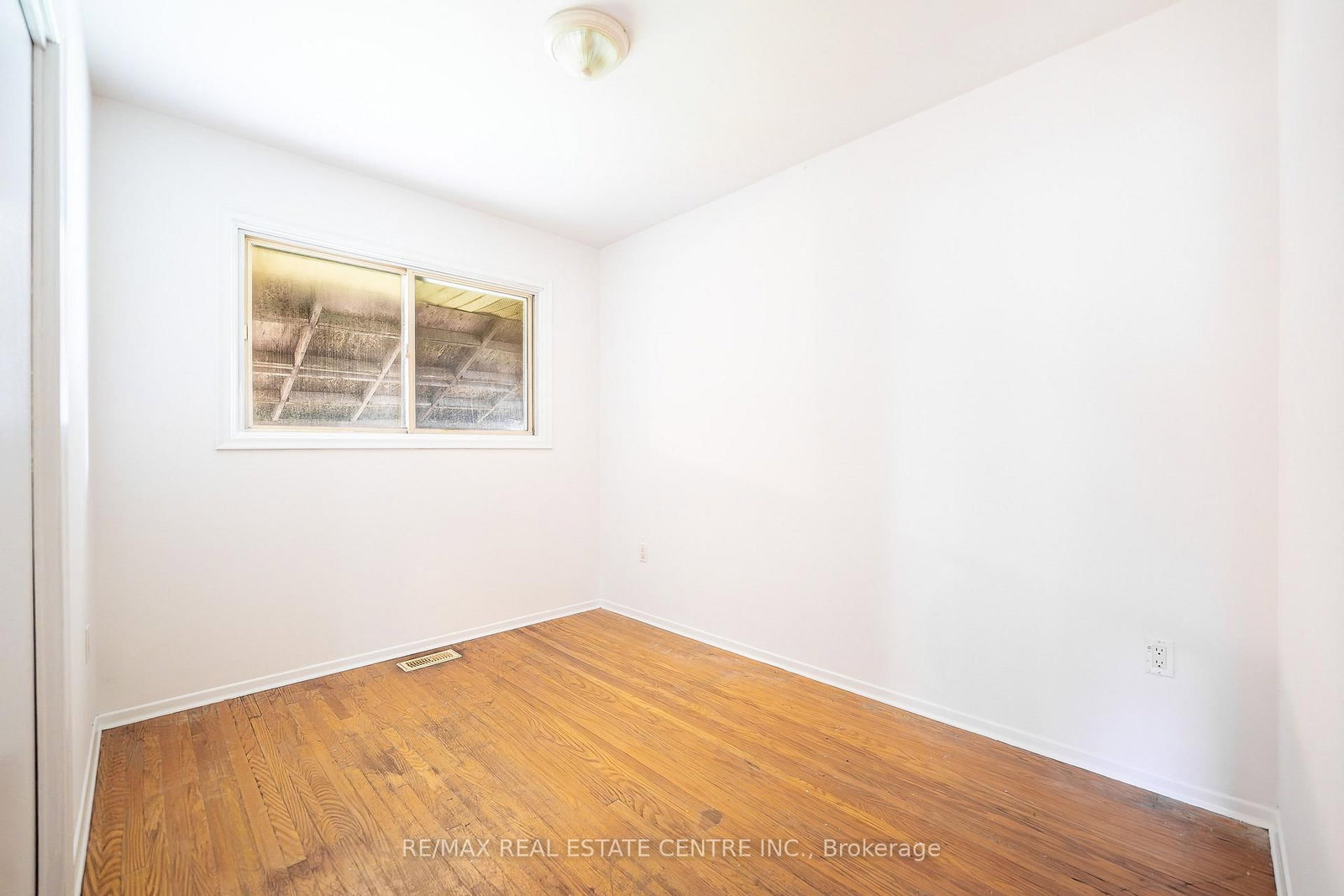 295 Millvue Street • Cambridge, ON photo 11