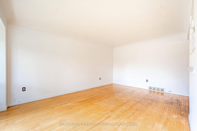 295 Millvue Street