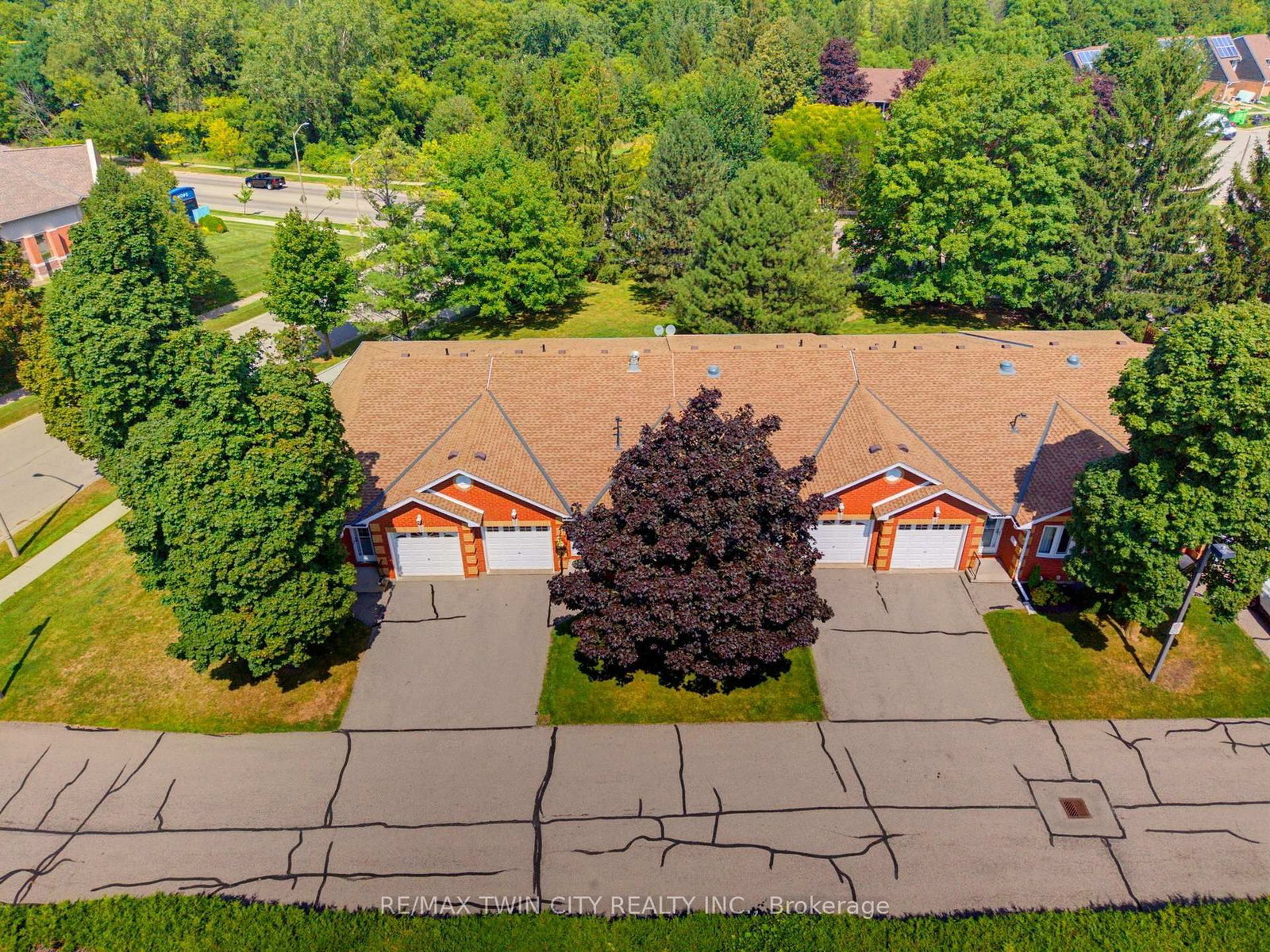 1 Buchanan Crescent • #2 • Brantford, ON photo 26