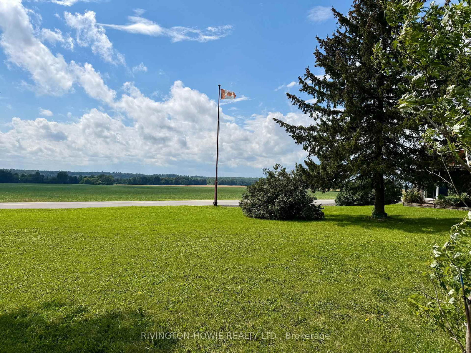 2630 Upper Dwyer Hill Road • Carp, ON photo 3