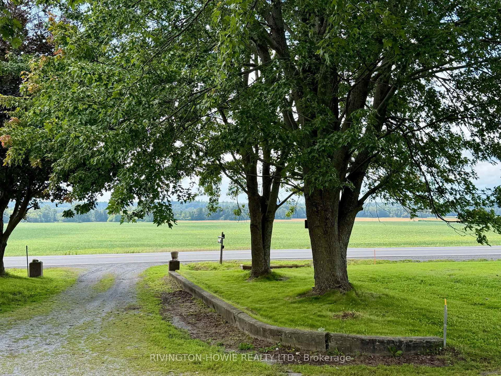 2630 Upper Dwyer Hill Road • Carp, ON photo 4