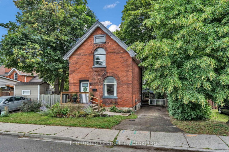 119 Brock Street
