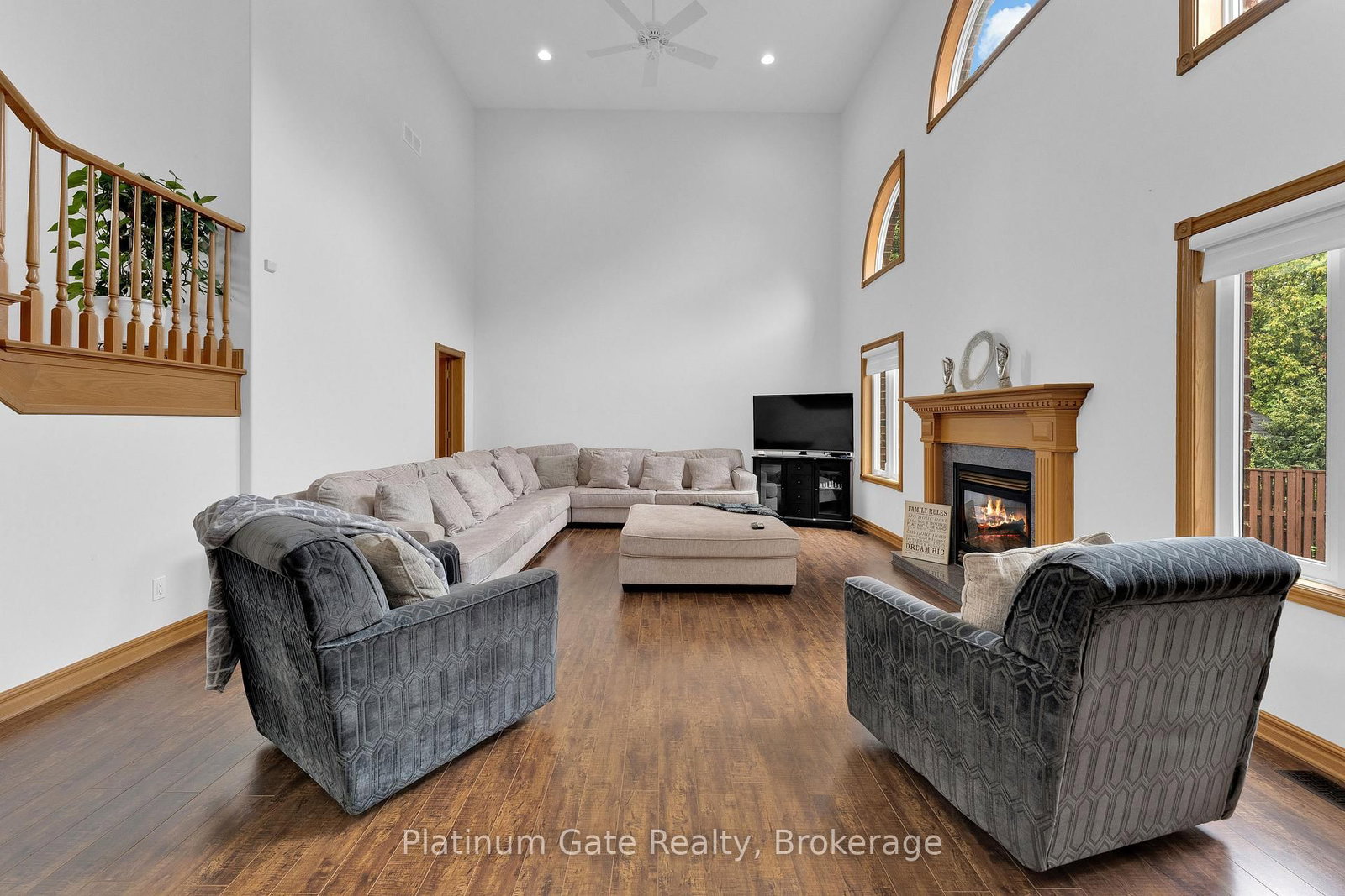 150 Seymour Crescent • Lakeshore, ON photo 17