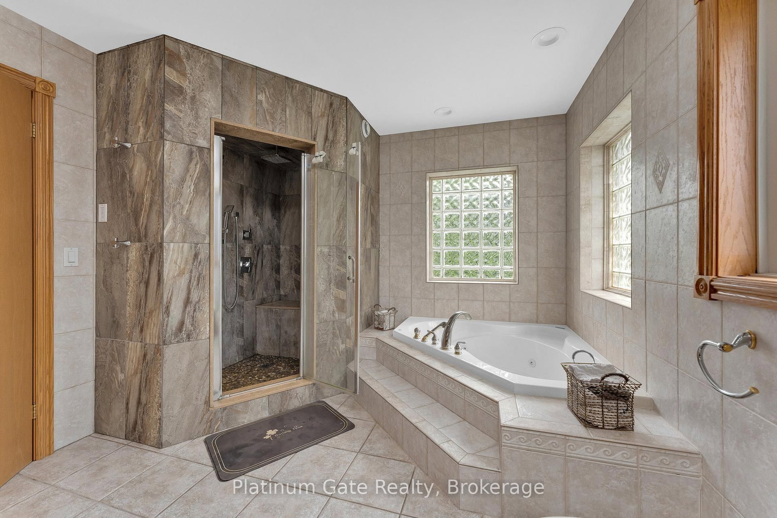 150 Seymour Crescent • Lakeshore, ON photo 38