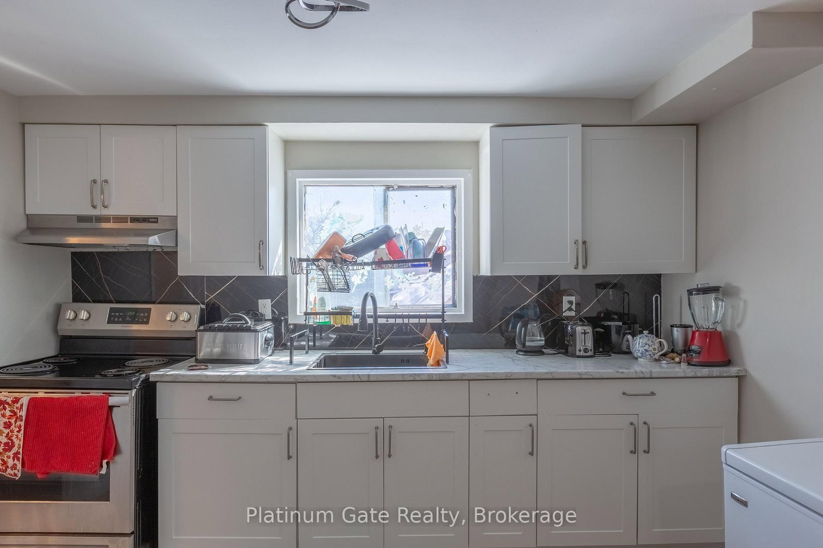 1036-40 Gladstone Avenue • Windsor, ON photo 14
