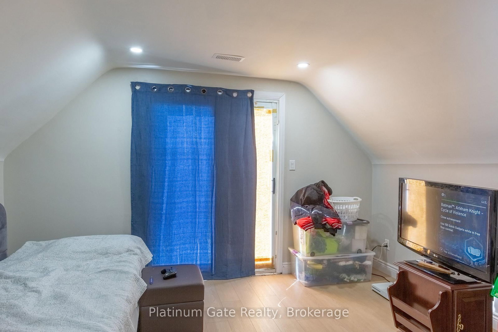 1036-40 Gladstone Avenue • Windsor, ON photo 15