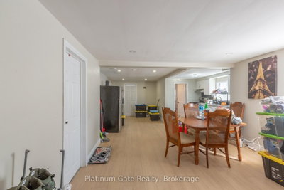 1036-40 Gladstone Avenue • Windsor, ON photo 5