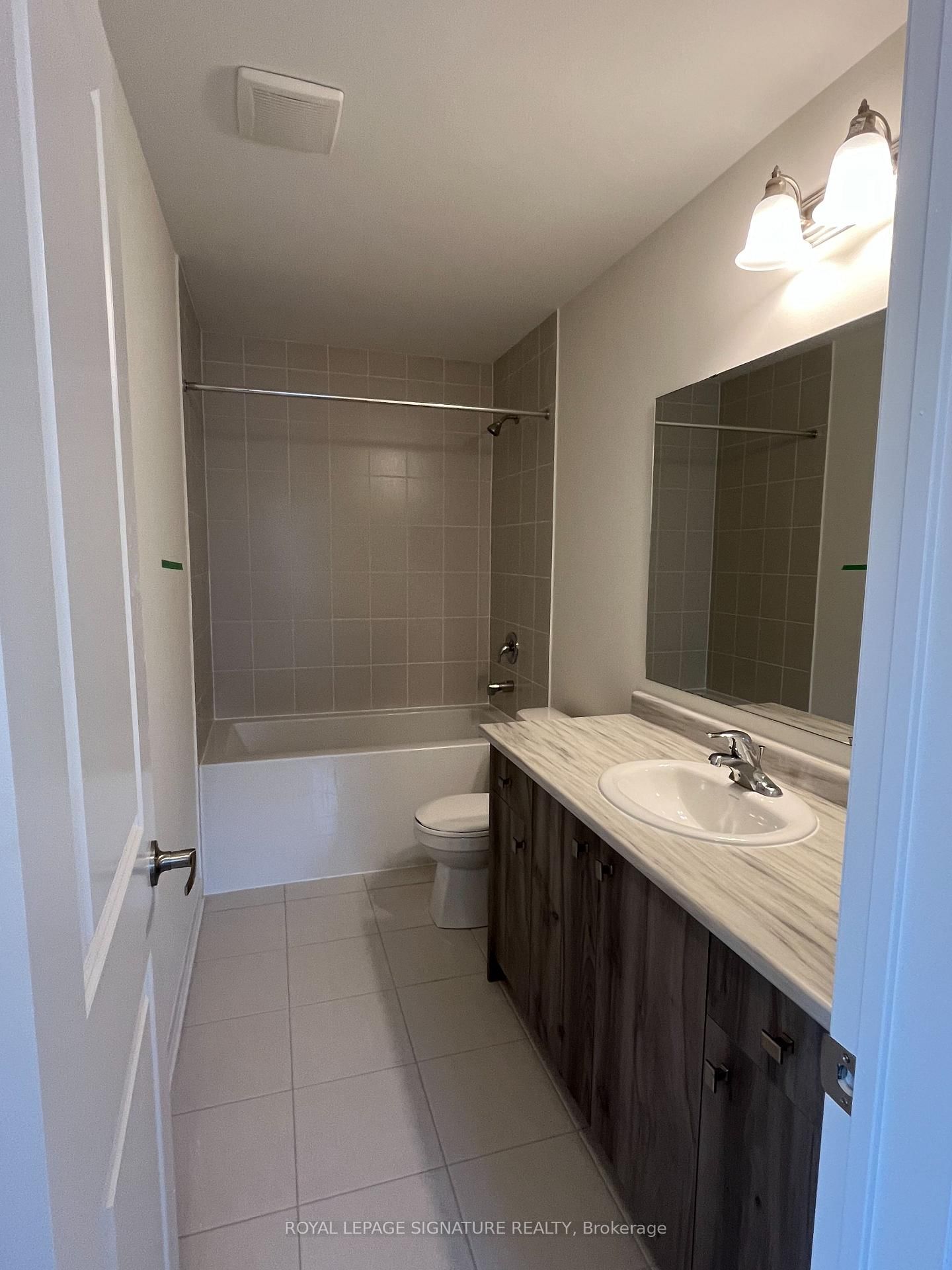 446 Adelaide Street • Wellington North, ON photo 9