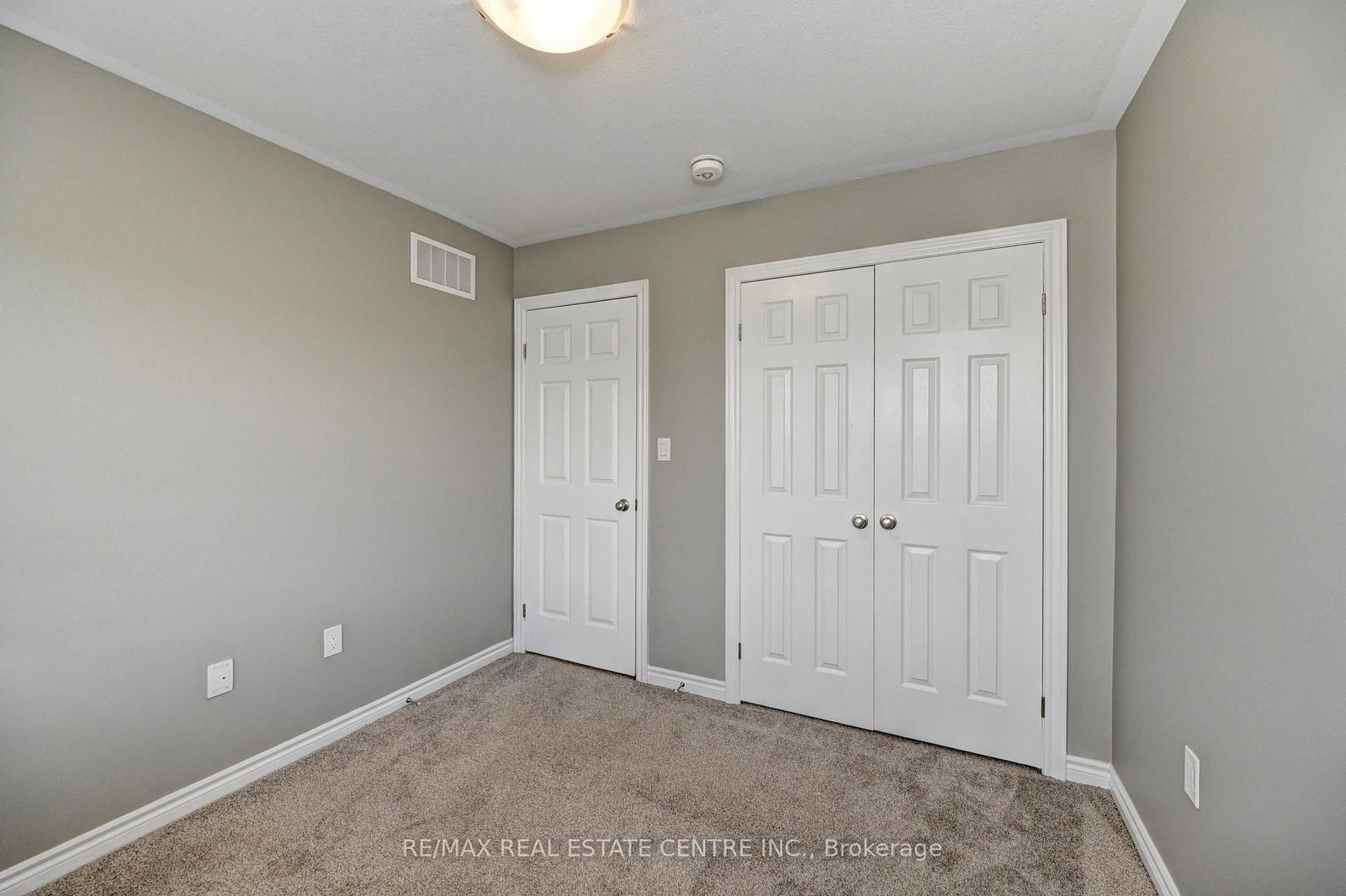 102 Wheat Lane • Kitchener, ON photo 39