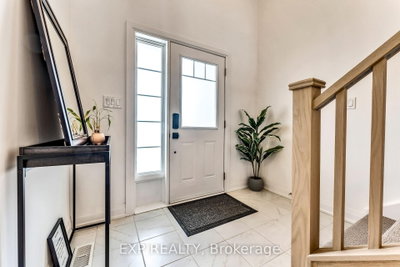 156 SCHOONERS Lane • Blue Mountains, ON photo 4