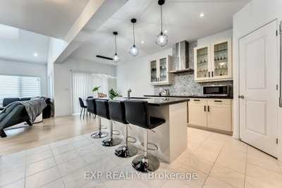 156 SCHOONERS Lane • Blue Mountains, ON photo 6