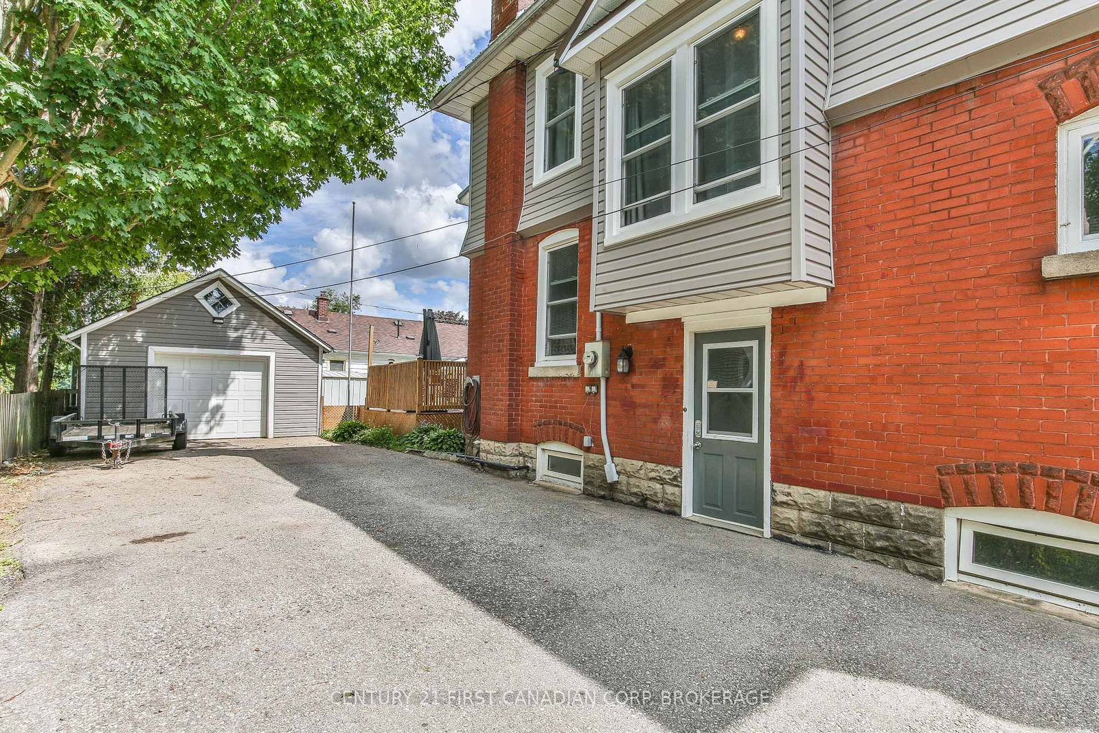 308 Broadway Street • Tillsonburg, ON photo 36
