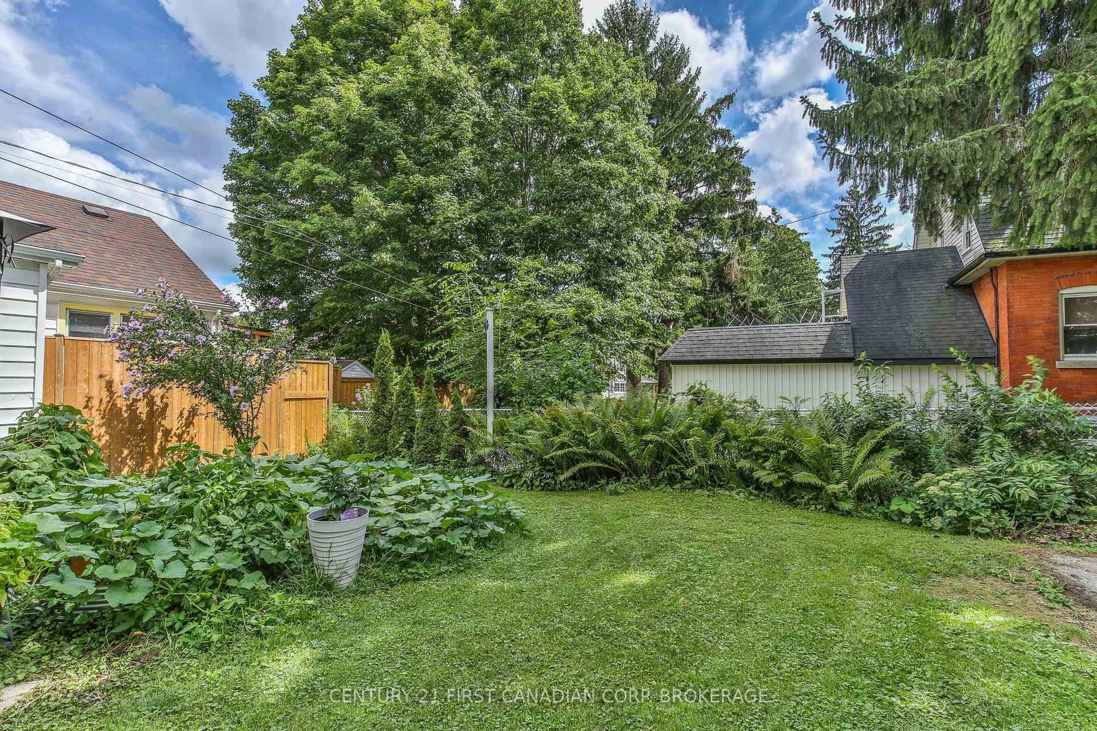 308 Broadway Street • Tillsonburg, ON photo 39