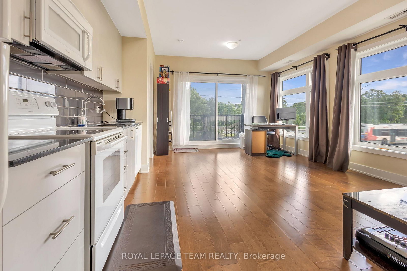 2785 Baseline Road • #215 • Ottawa, ON photo 12