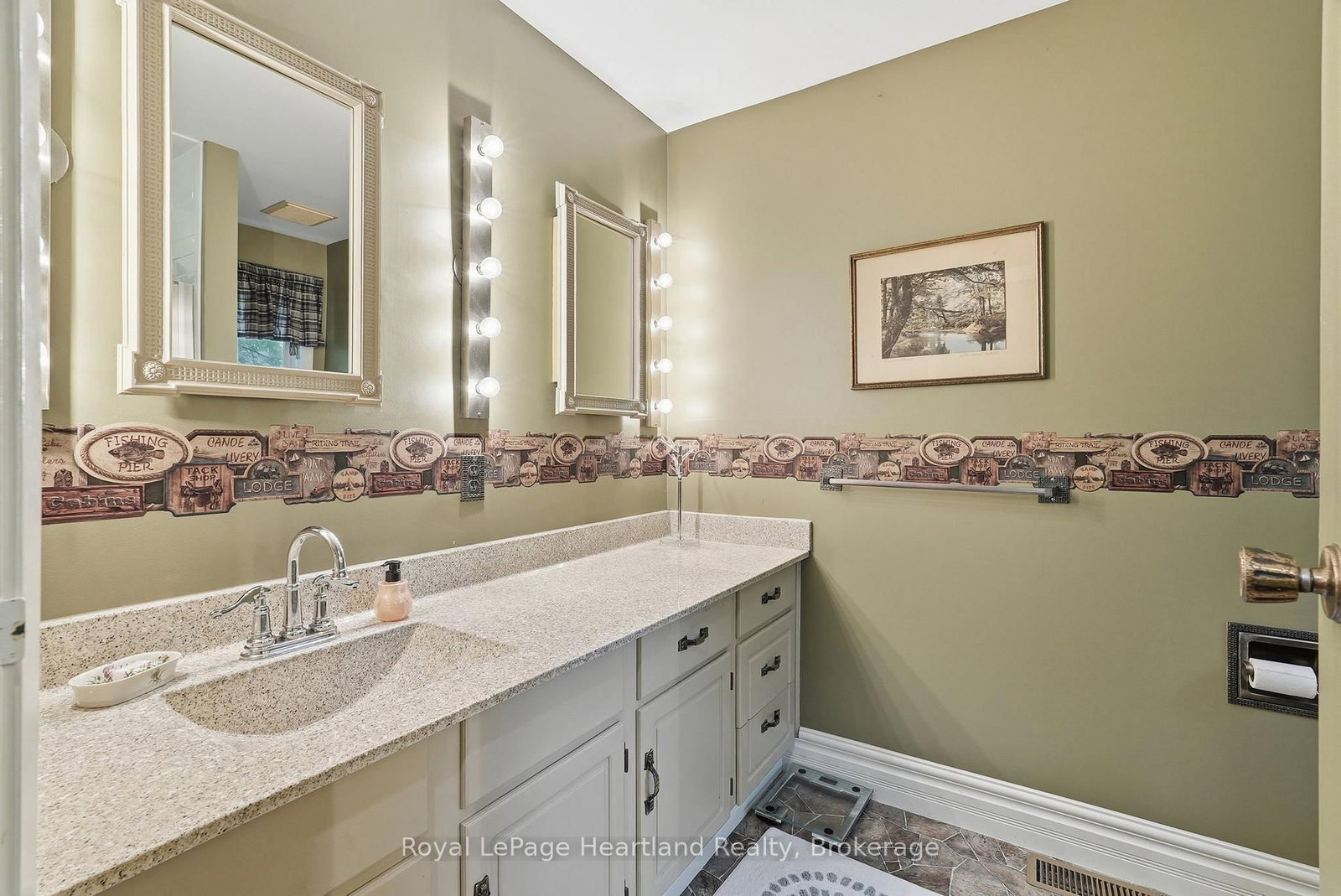 595 Inkerman Street W • North Perth, ON photo 24