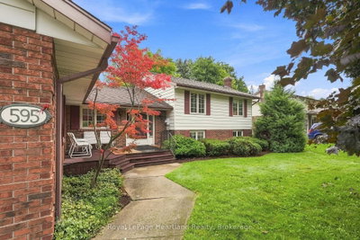 595 Inkerman Street W • North Perth, ON photo 3